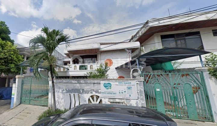 Rumah 2 Lantai Hitung Tanah Shm Di Green Garden, Jakbar