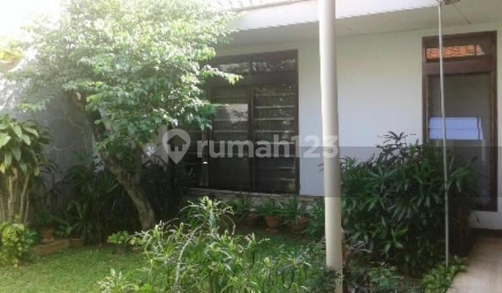 Rumah 1 Lantai Posisi Hoek di Duri Kepa, Cocok Untuk Kost