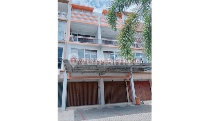 Ruko Gandeng Bagus 180 m2 HGB Taman Surya, Jakarta Barat