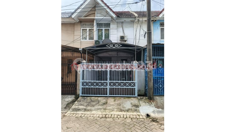 Dijual Rumah di Taman Palem Lestari, Siap Huni, Rapih