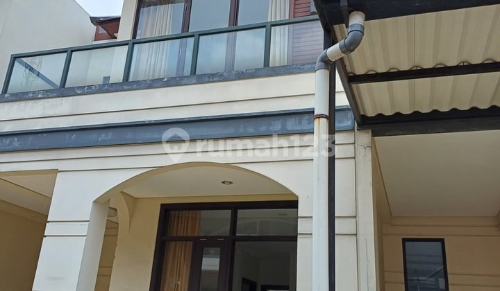 Rumah 2 Lantai Lavon Swancity Cluster Gracia Siap Huni