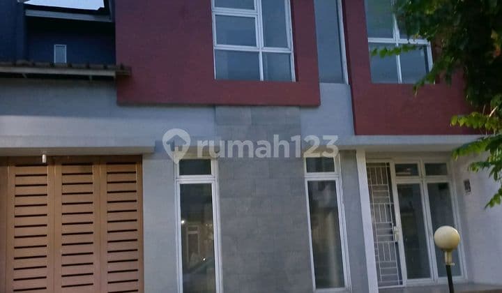 2-Story House in the Strategic Location of Citra Raya Tangerang