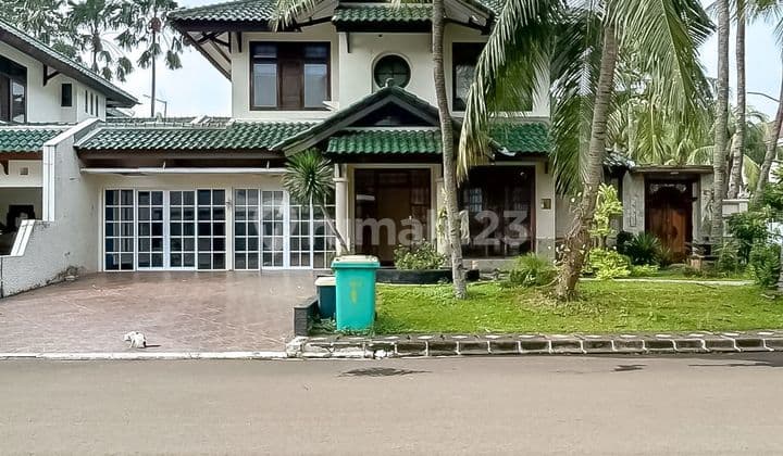 Rumah Murah Hoek dengan Kolam Renang di Cluster Premium Bintaro Jaya Sektor 9