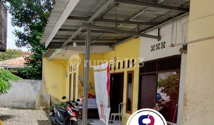 3-Door Rental House for Investment in Ciputat Near Pamulang