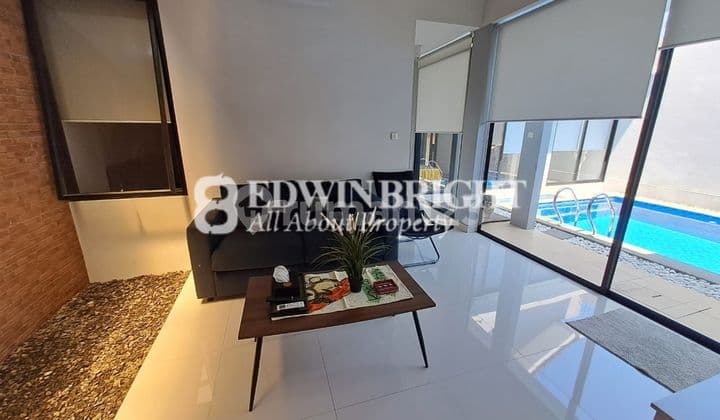 Nice Complex House With Swimming Pool In Bintaro Sector 3 Area