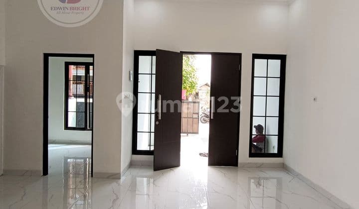 Rumah Baru Siap Huni Di Cluster Dekat Fasilitas Bintaro Sektor 9
