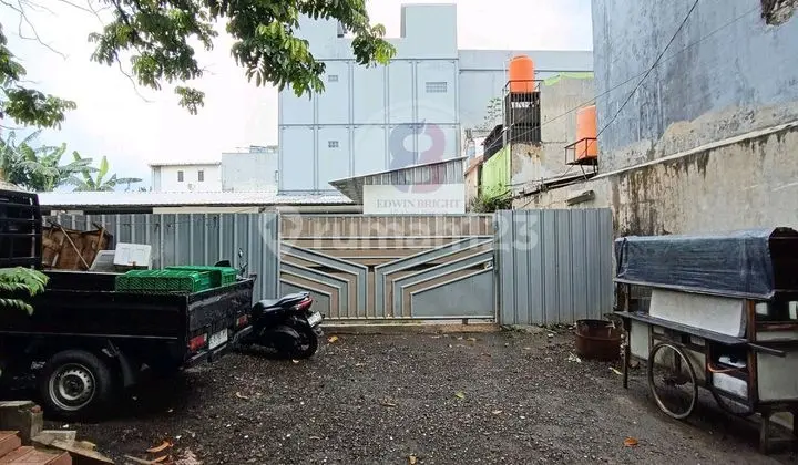 Tanah Bonus Bangunan Di Pinggir Jalan Raya Joglo Jakarta Barat