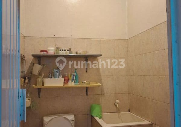 Rn, Dijual Rumah Bagus HGB Nerada Estate Ciputat, Tangerang Selatan