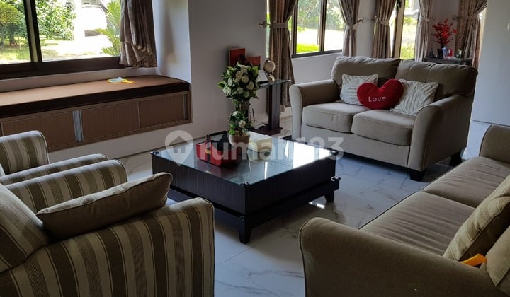 Rumah Siap Huni dan Asri, Terdekat dengan Tol, Bagus, di Alam Sutera Cluster Aurora