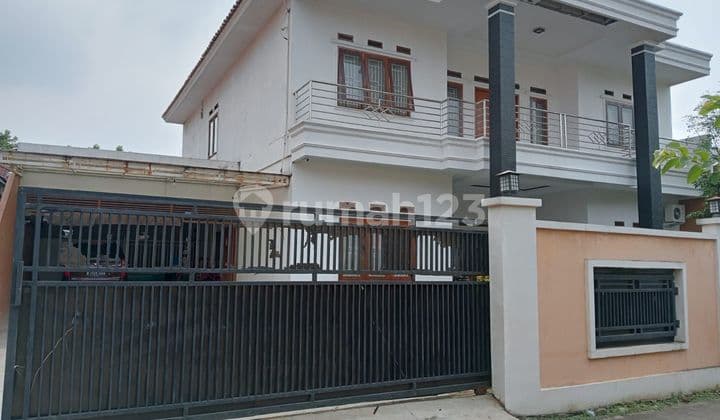 Rumah Dua Lantai Di Di Ciketing Bekasi Timur