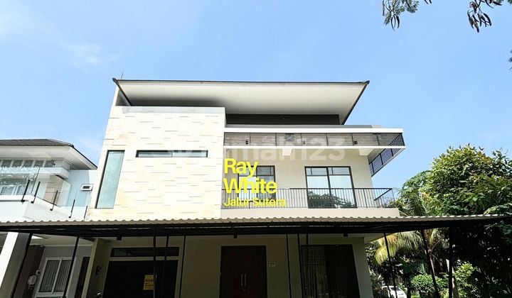 Dijual rumah bagus di Sutera Renata Cluster Aurora Alam Sutera Tangerang Selatan. LT 340. Hook. Hadap Utara dan Barat . 2 lantai Dijual rumah bagus di Sutera Renata Cluster Aurora Alam Sutera Tangerang Selatan. LT 340. Hook. Hadap Utara dan Barat . 2 lantai