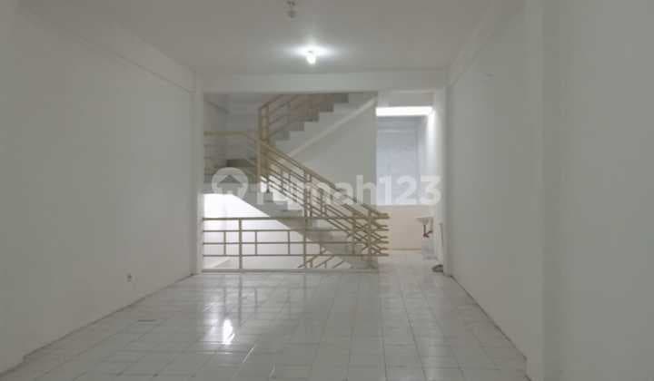 Disewakan 1 Unit Ruko Di Permata Regency Jakarta Barat. 3½ Lantai. Lt 4,5x 17. Sangat Cocok Utk Kantor
