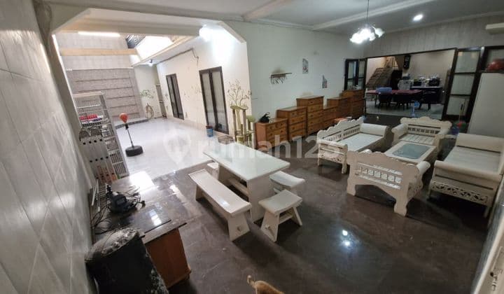 Rumah di Sutera Buana . Alam Sutera , Tangerang Selatan. Lt 432M². Lb 500M².