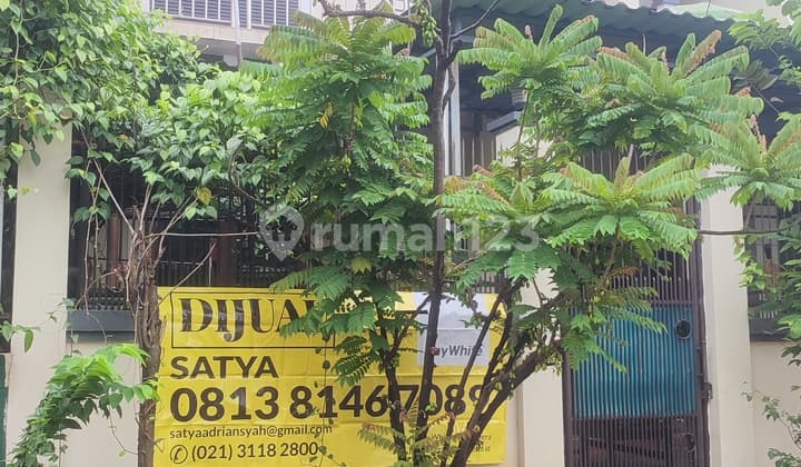 Rumah Taman Merdeka Karawaci Lt 190, Lb 161, Dijual Rp.3 M