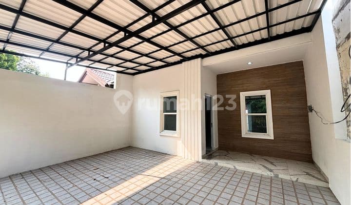 Rumah Baru 2 Lantai, Sektor 1c Gading Serpong Dekat Bpk Penabur, Tangerang (rbk)