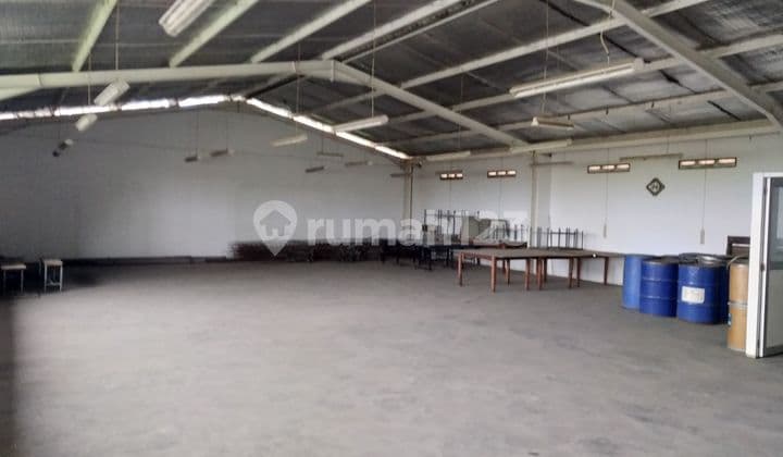 Warehouse Ready for Use on Jln Laswi 350 Million/Year