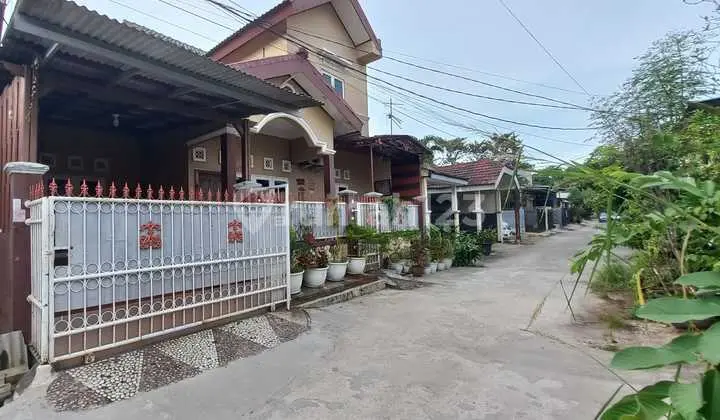 Rumah 1,5 Lantai Siap Huni di Harapan Indah 1, Bekasi