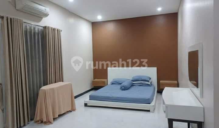 Rumah Cantik 2 Lantai Semi Furnished di Jakarta Garden City, Jakarta Timur
