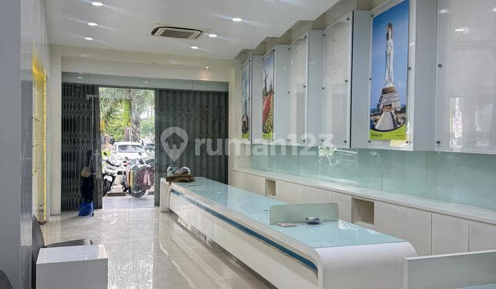 Ruko Siap Usaha di Financial Center