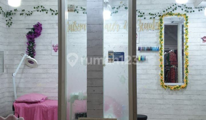 DIJUAL Kios Mall Taman Palem Lokasi Strategis Sebelah AW & JCO