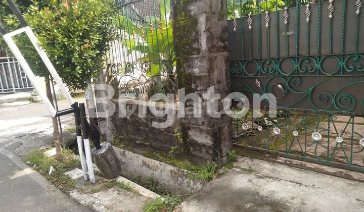 TANAH KAVLING YANG HOOK