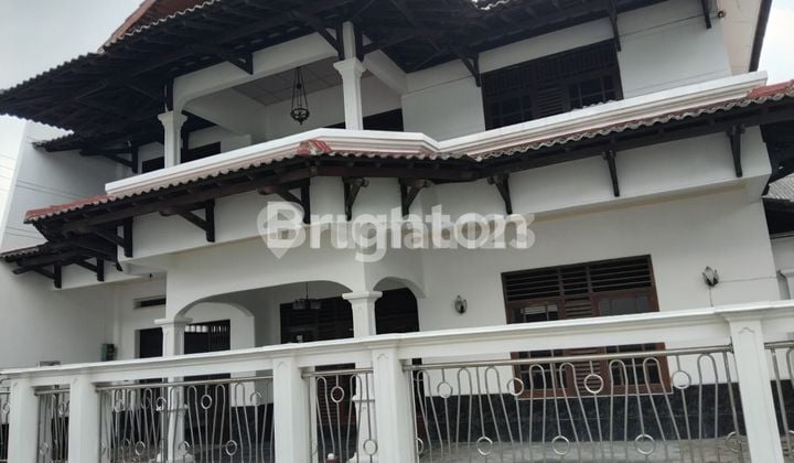 RUMAH SAMPING STADION MANAHAN SOLO