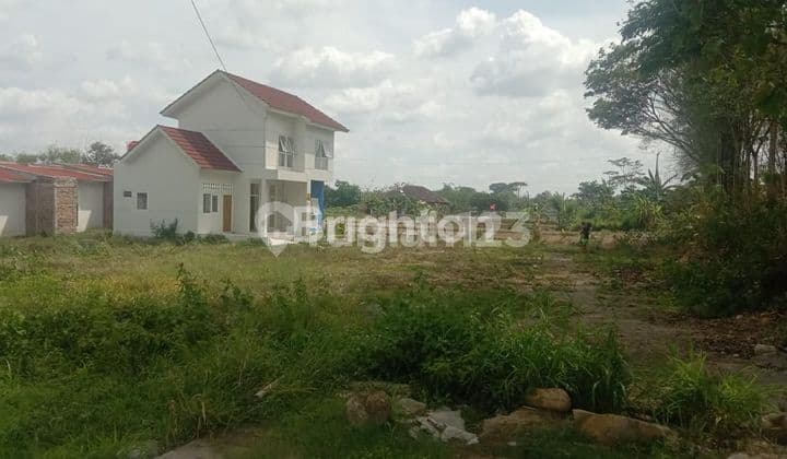 BONUS LAND NEW HOUSE NEAR CENGKLIK RESERVOIR PARK