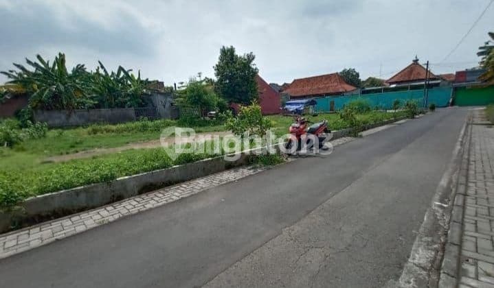 TANAH SIAP BANGUN 2 MUKA TENGAH KOTA SOLO