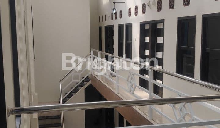 Kost Kostsan Baru Modern Ums