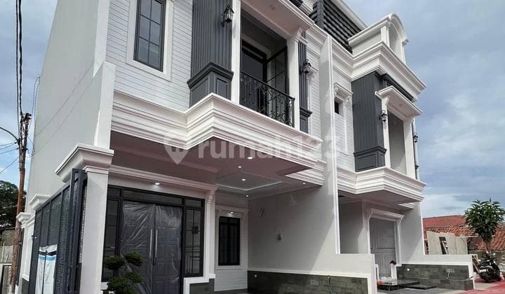 Dijual Rumah Strategis di Ragunan Jakarta Selatan Legalitas Lengkap