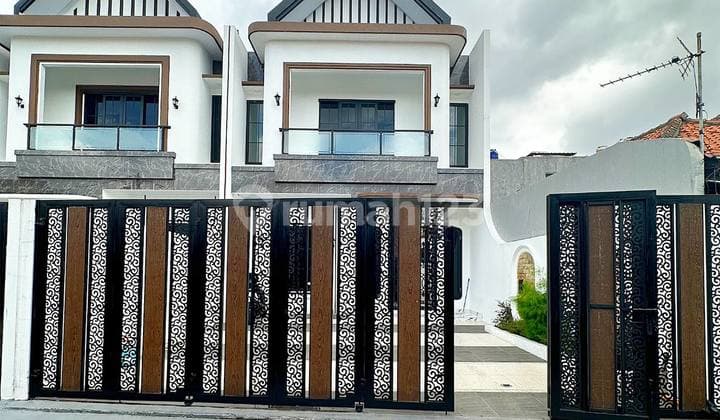 Rumah 2 Lantai Modern di Jagakarsa Surat SHM dan Fasilitas Premium