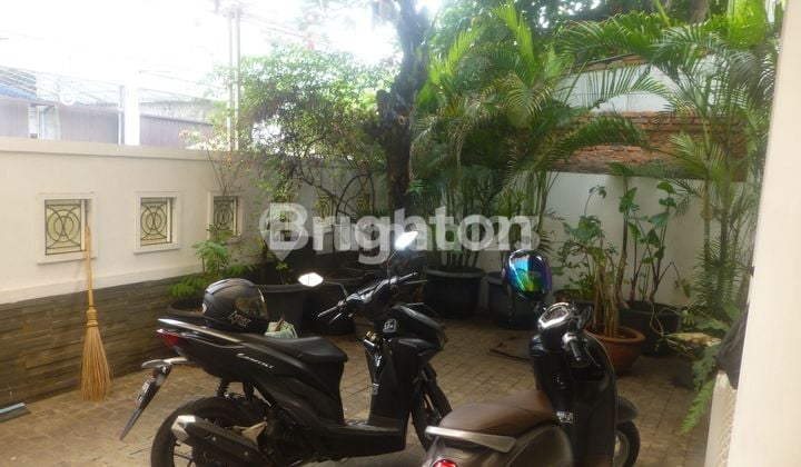 RUMAH DI CIDENG, STRATEGIS, SIAP HUNI