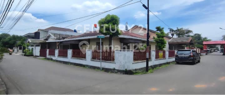 Rumah Hook Lokasi Strategis di Kecubung - Duren Sawit
