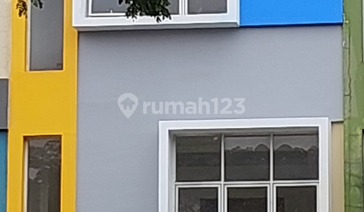 For Rent Strategic Shop House in Harapan Indah 2 Bekasi