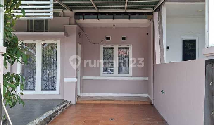 For Rent Nice Move-in Ready House In Taman Sari Harapan Indah Cluster