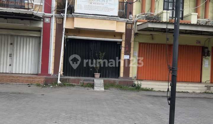 For Rent 2-Story Shop House in Taman Harapan Baru, Bekasi.