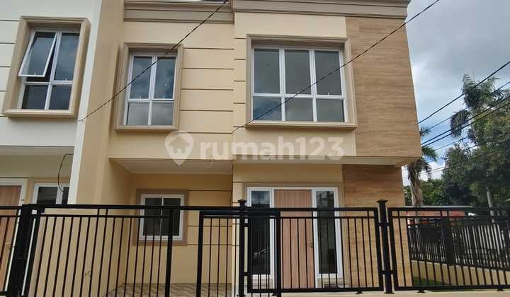 Rumah Dijual di Sektor 7A/B-Gading Serpong bisa Nego