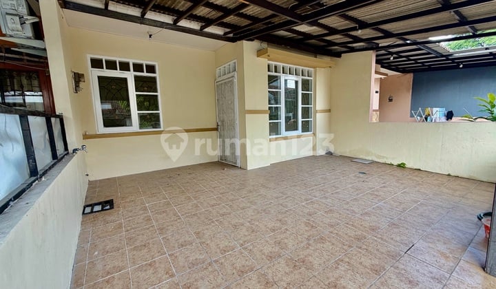 For Sale: House with 90 m2 Land, Ready to Occupied, Renovated, in Regency Melati Mas.