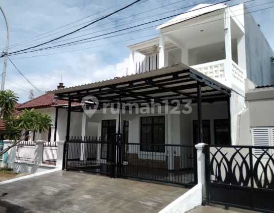 Rumah 2 Lantai Dijual Di Melati Mas Vista