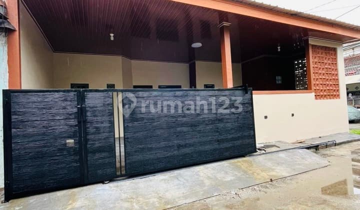 Dijual Cepat Harga Murah Rumah Bangunan Baru Lt 126 M2 Posisi Hoek di Permata Tangerang