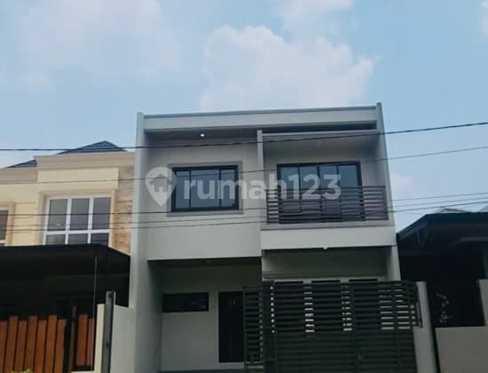 Dijual Rumah Bangunan Baru 2 Lantai di Gading Serpong Sektor 7 A