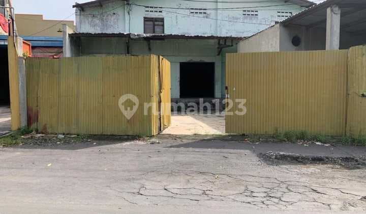 Gudang Zona Kuning Lokasi Colomadu,Karanganyar Luas 1800m2