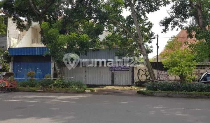 Ruko Super Strategis Lokasi Laweyan,Solo Luas 240M2