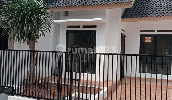 House for Sale Cheap Best Price New Renovation in Graha Bintaro, Bintaro Jaya