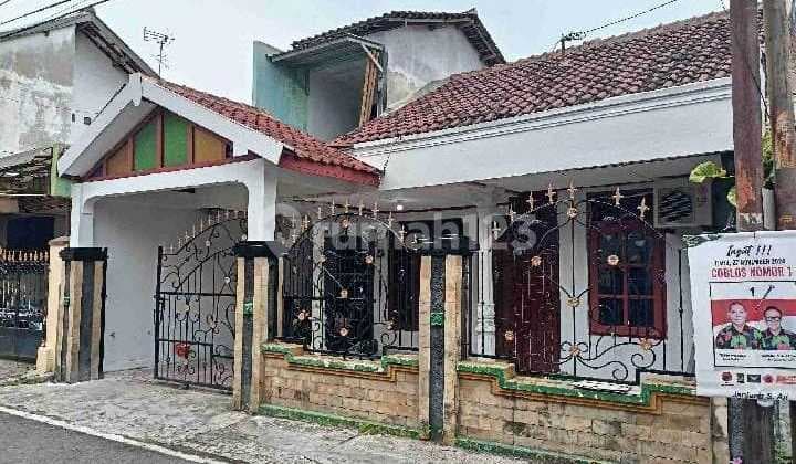 Rumah Siap Huni Lokasi Strategis Laweyan,Solo Luas 100M2