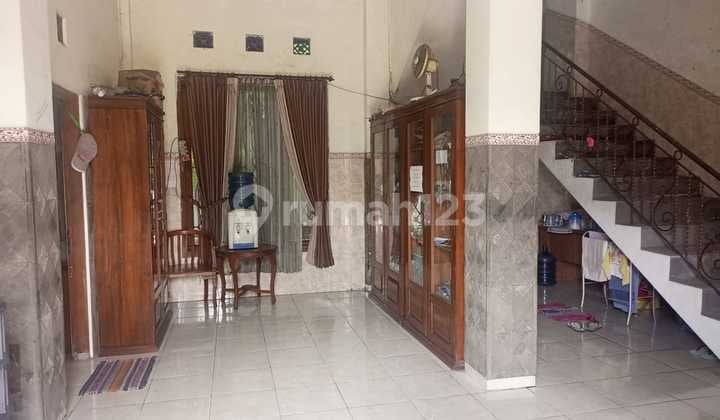 Rumah 3 Lantai Strategis Lokasi Waru,Sidoarjo Luas 175M2