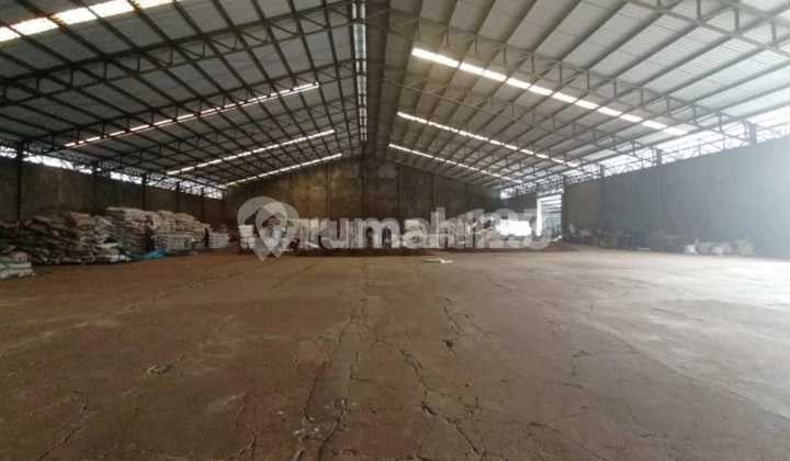 Gudang Zona Industri Lokasi Kebakkramat,Karanganyar Luas 3800M2