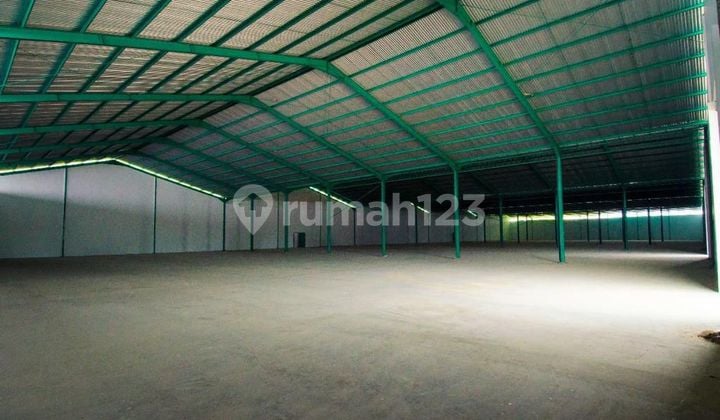 Gudang Zona Industri Lokasi Strategis Nganjuk Jawa Timur Luas 13759 m²