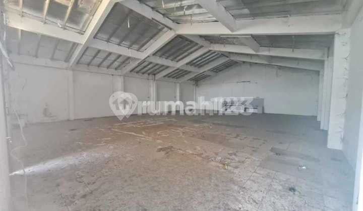 Gudang Siap Pakai,Zona Kuning Lokasi Solo Baru Luas 900M2