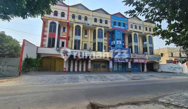 Ruko 4 Lantai Siap Huni,Lokasi Jebres, Surakarta Luas 105M2